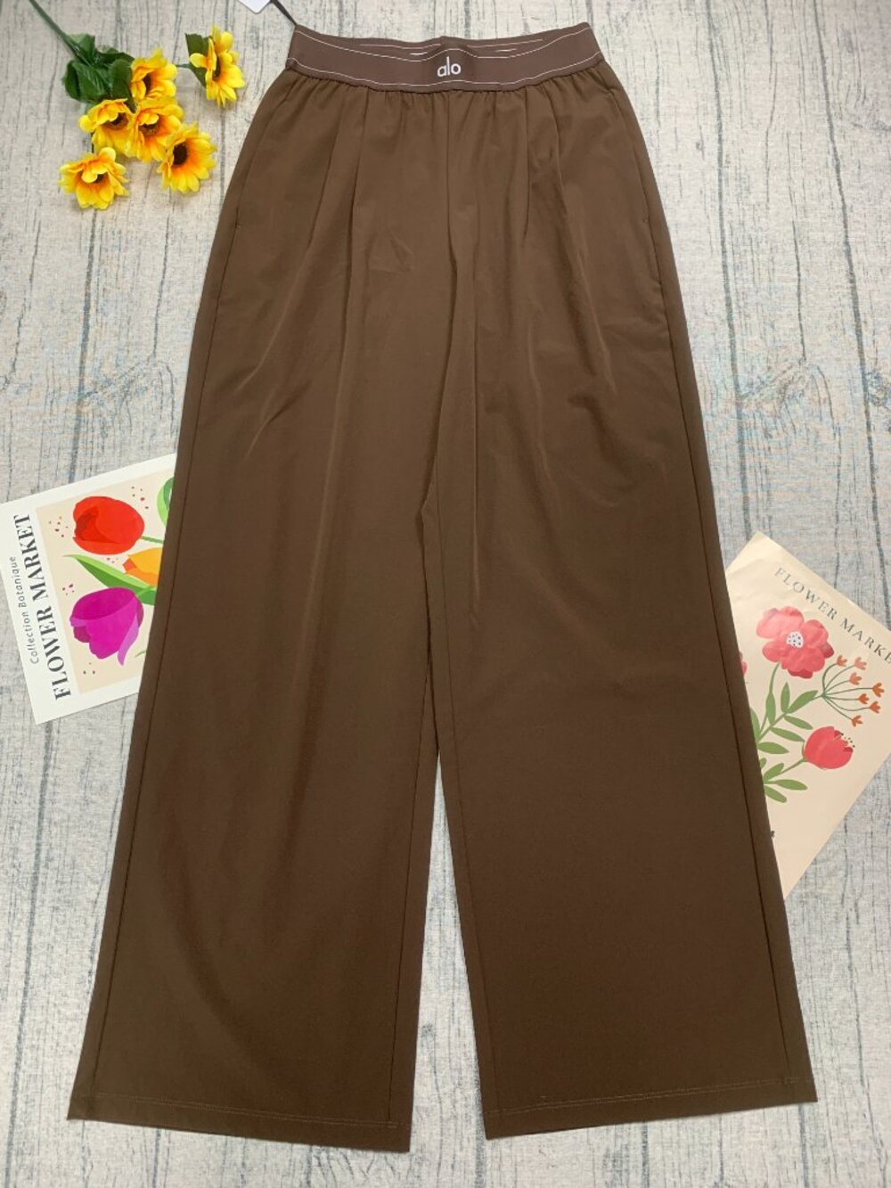 NWT Espresso ALO Yoga Suit Up Trouser🎂Regular 30" Inseam Elevated Casual